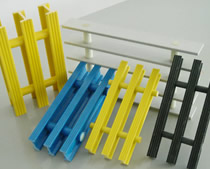 Non-slip grooved surfaces